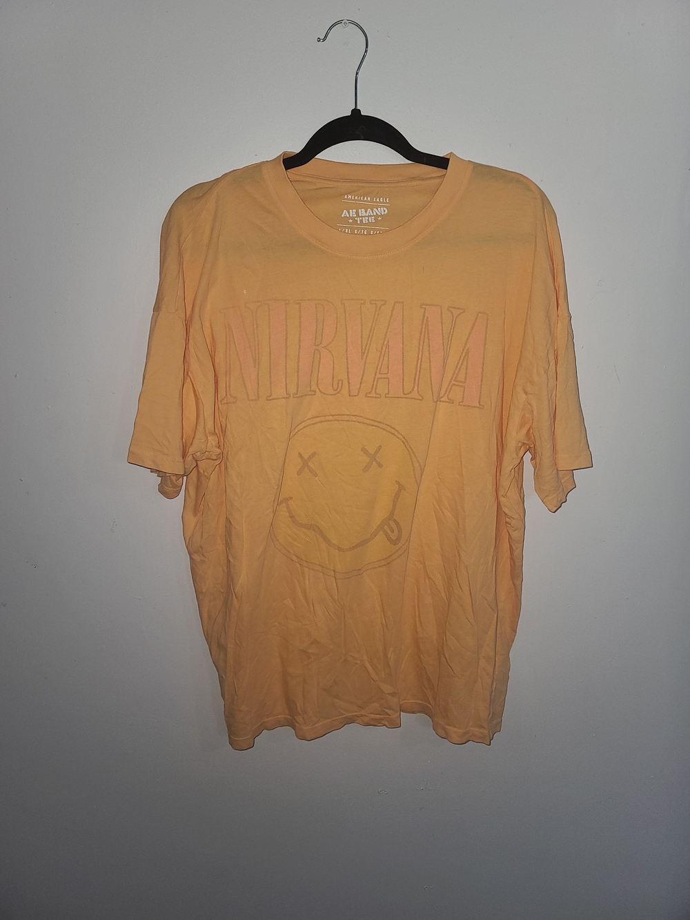 American Eagle Outfitters AE Band Tee in Peach